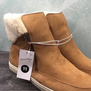 lei sneaker fashion boots